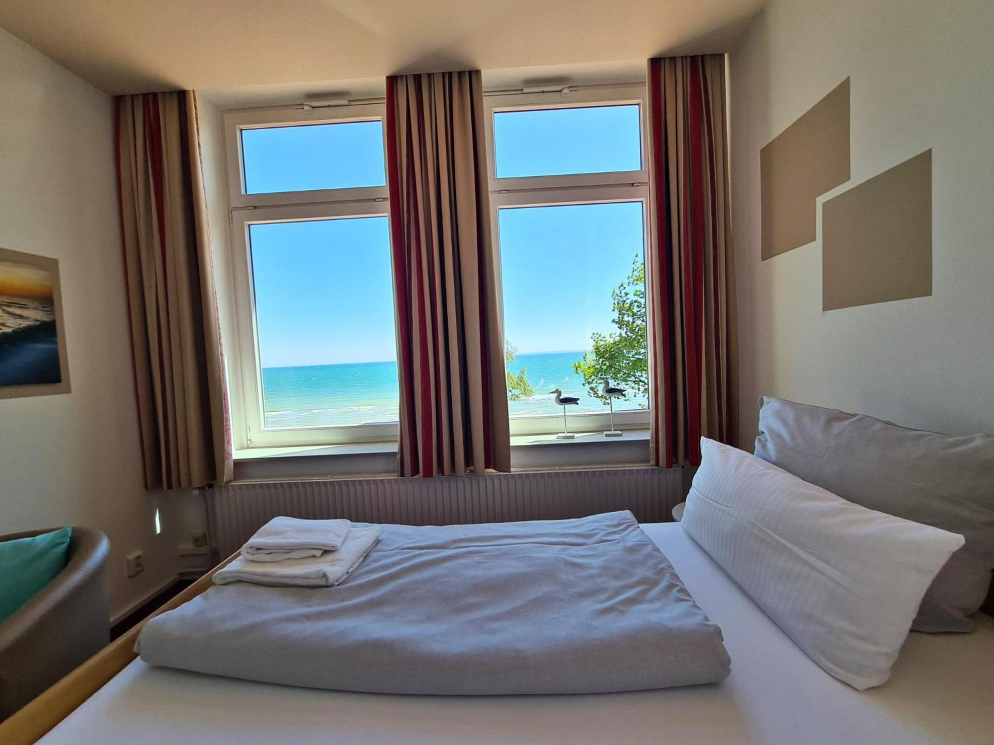 Zeitlos Hotel Garni Scharbeutz Extérieur photo
